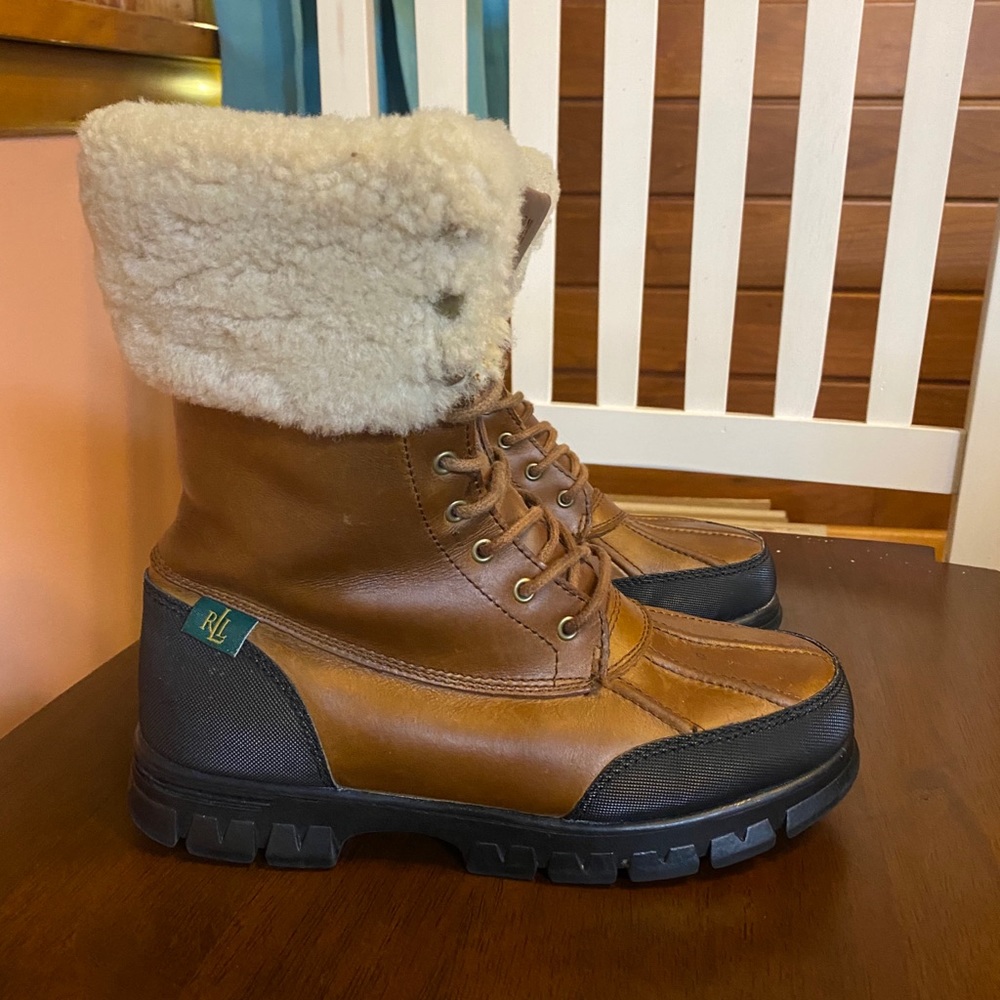 Fur lined boots